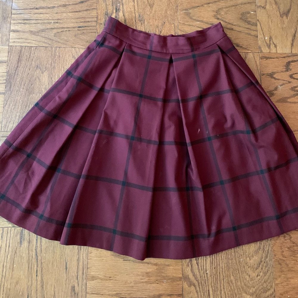 Red plaid banana republic skirt